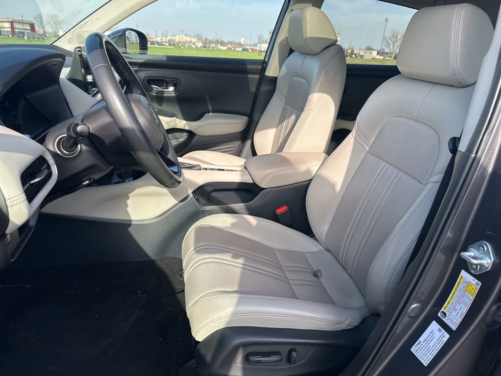 Used 2025 Honda HR-V EX-L image 15