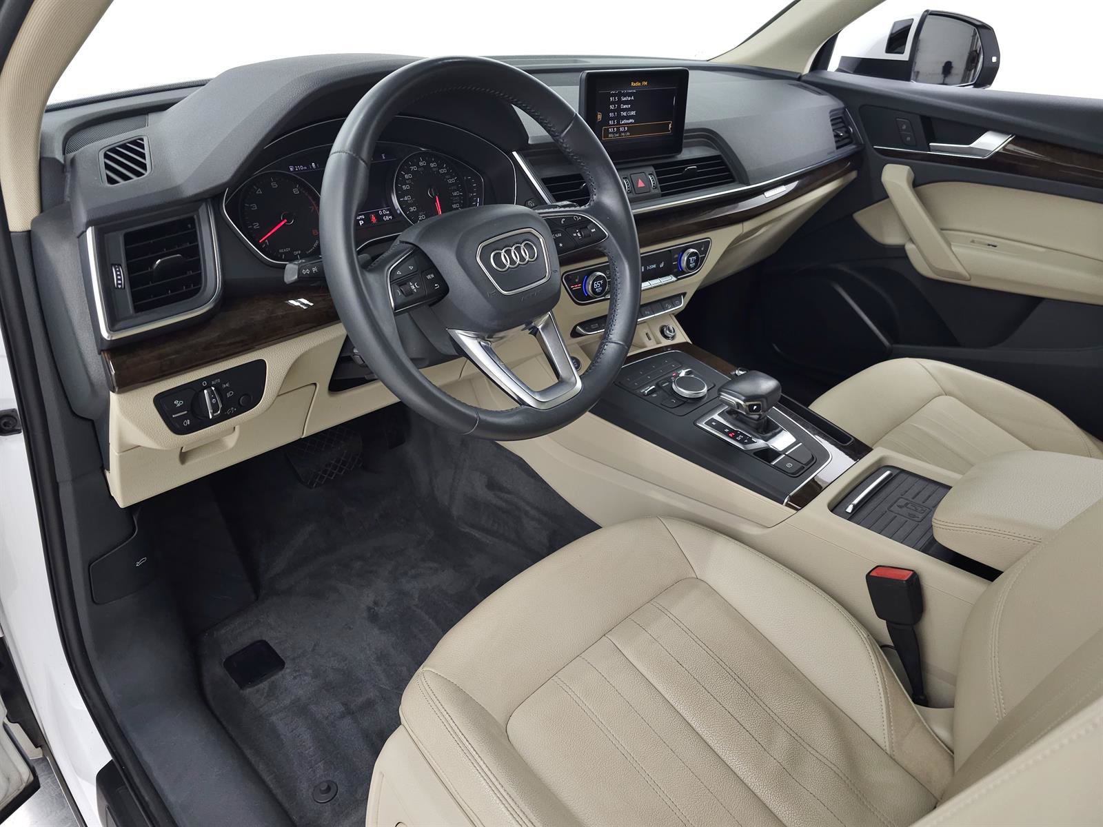 Used 2020 Audi Q5 2.0T Premium w/ Convenience Package AWD/4WD image 13