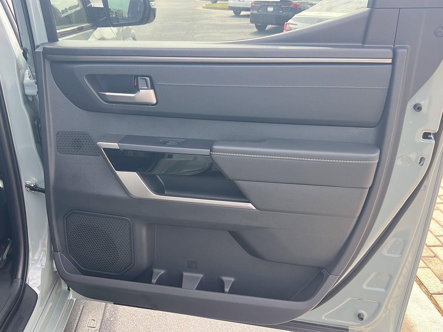New 2026 Toyota Tundra Limited AWD/4WD image 15