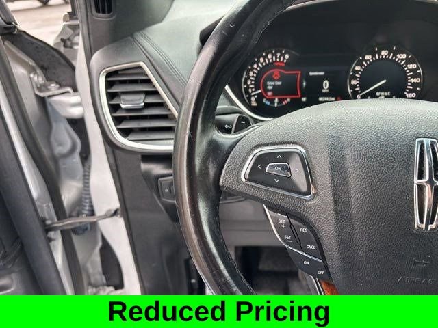 Used 2018 Lincoln MKX Select w/ Select Plus Package image 17