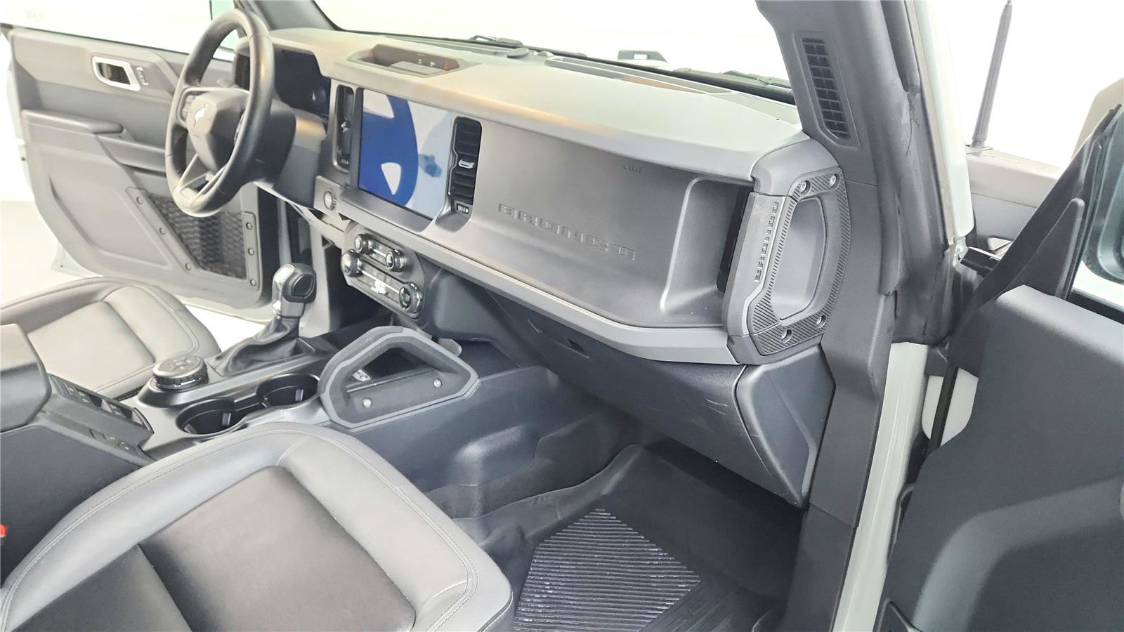 Used 2024 Ford Bronco Big Bend image 32