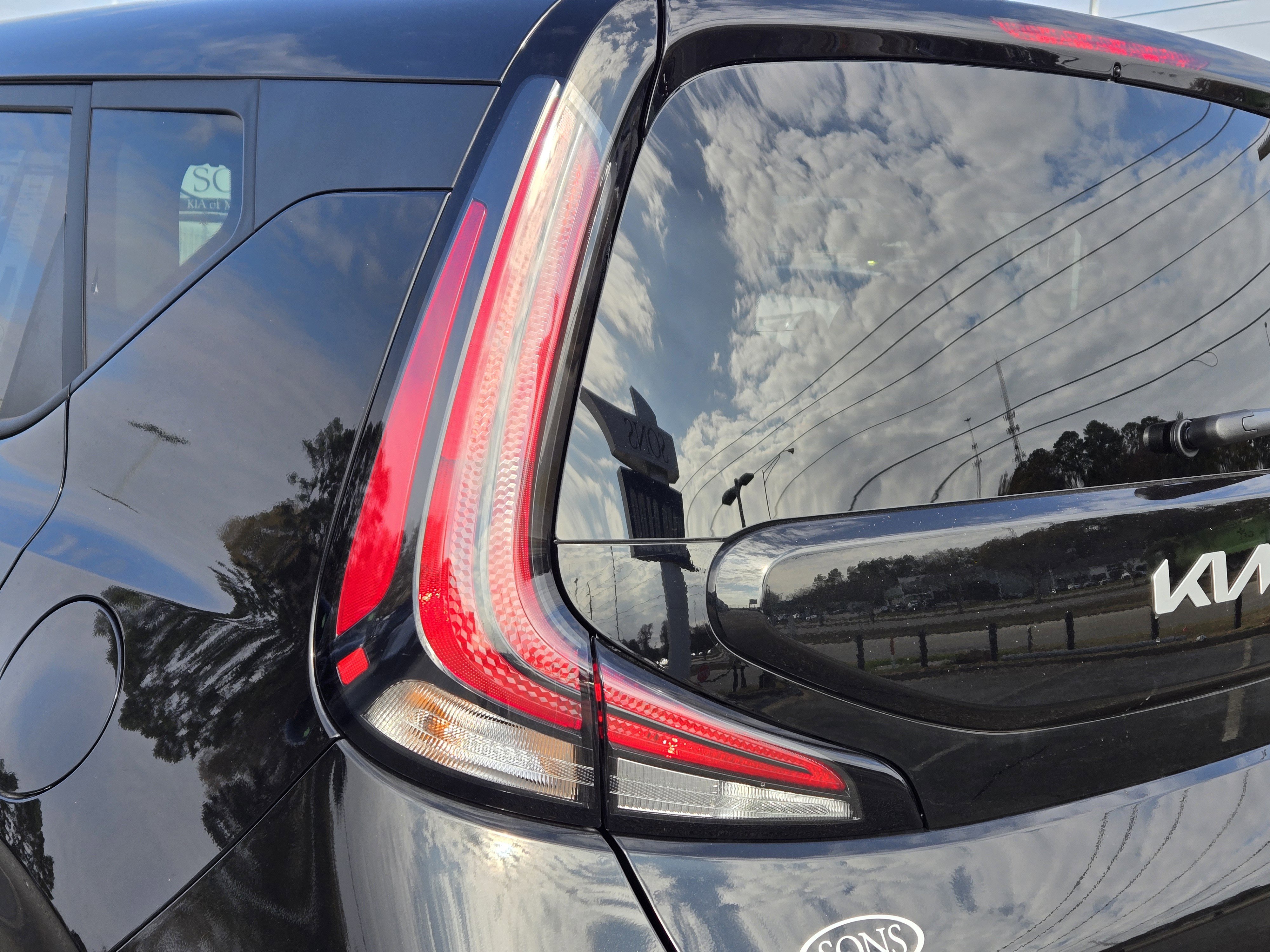 New 2025 Kia Soul LX image 9