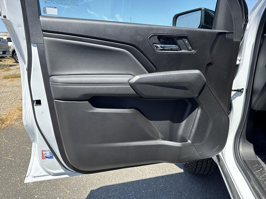 New 2026 GMC Canyon Elevation RWD image 17