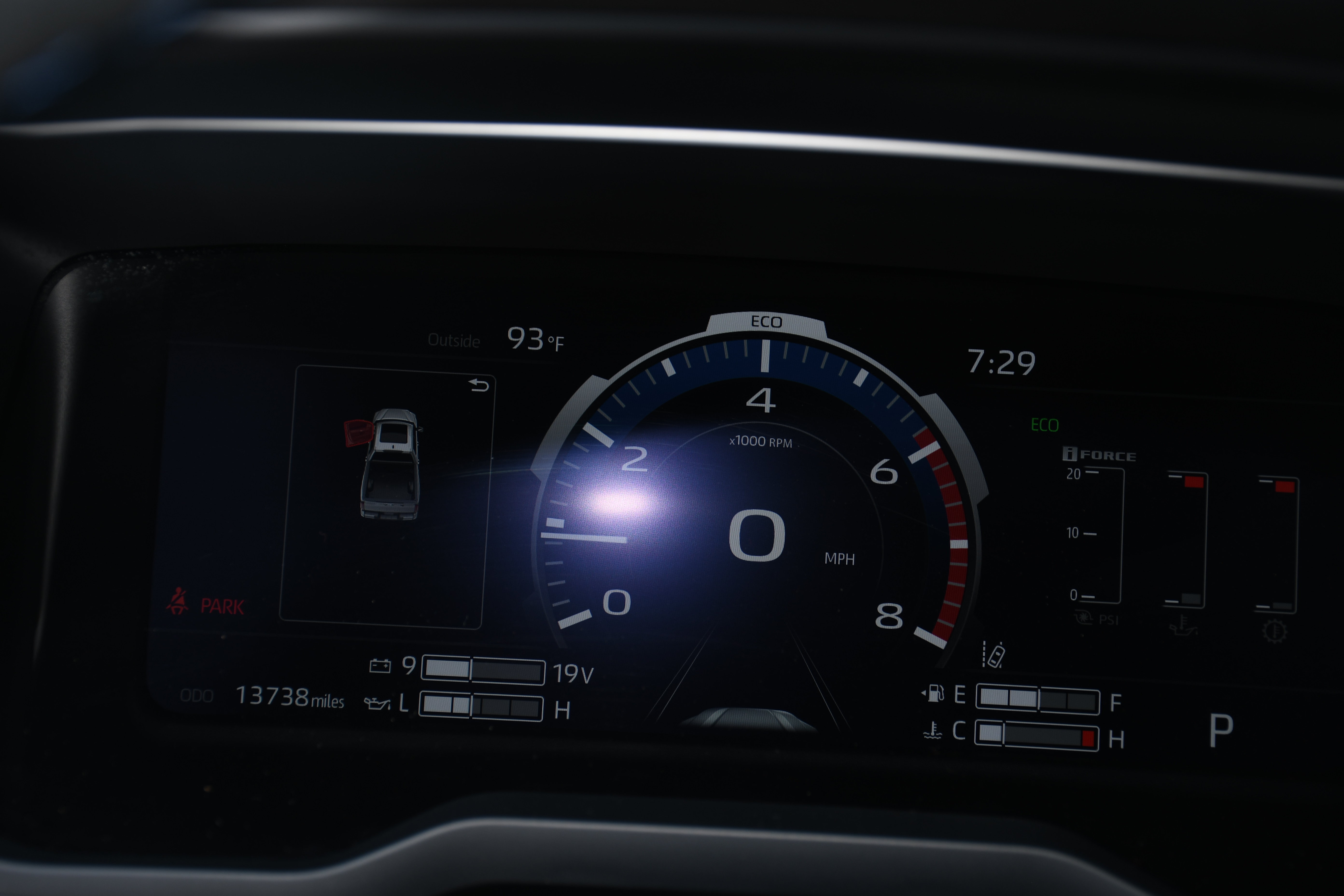 Certified 2025 Toyota Tundra Platinum AWD/4WD image 16