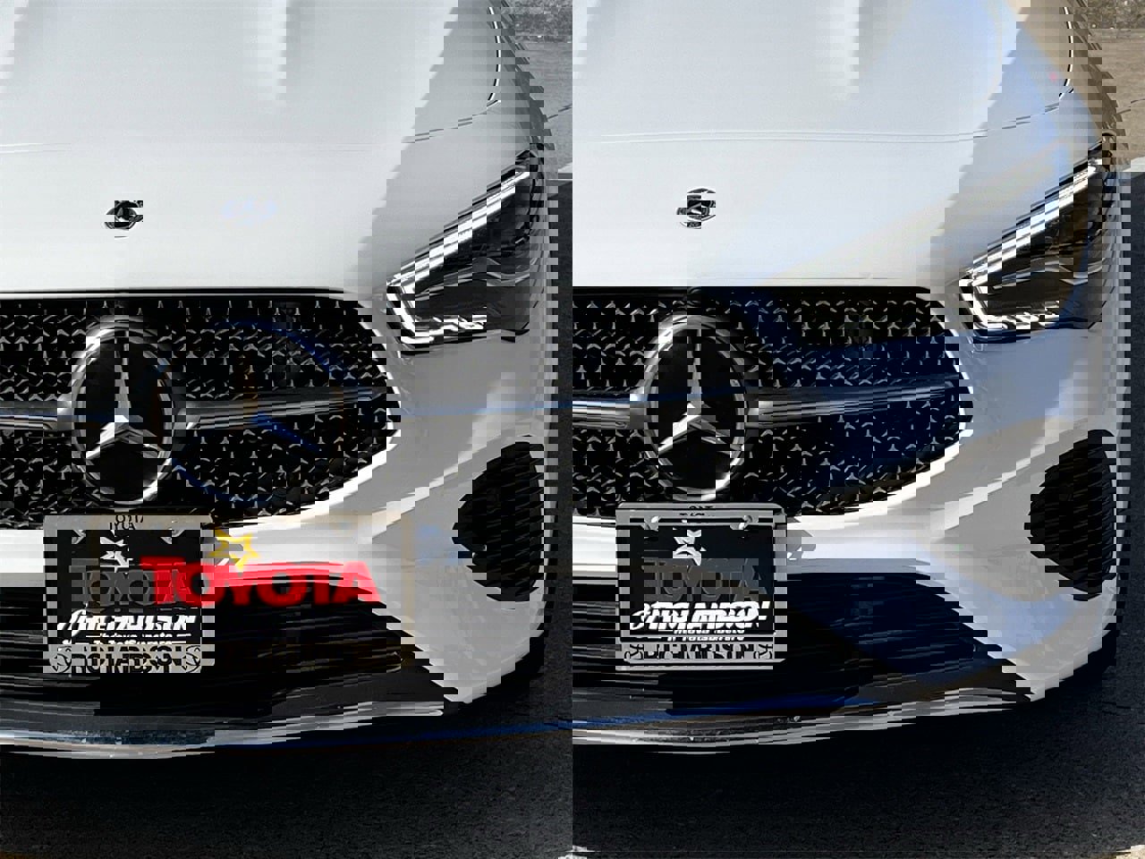 Used 2024 Mercedes-Benz CLA 250 image 8