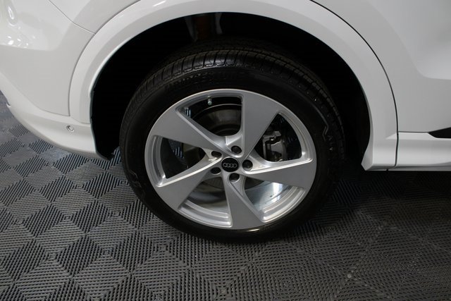 New 2025 Audi Q5 Premium Plus image 26