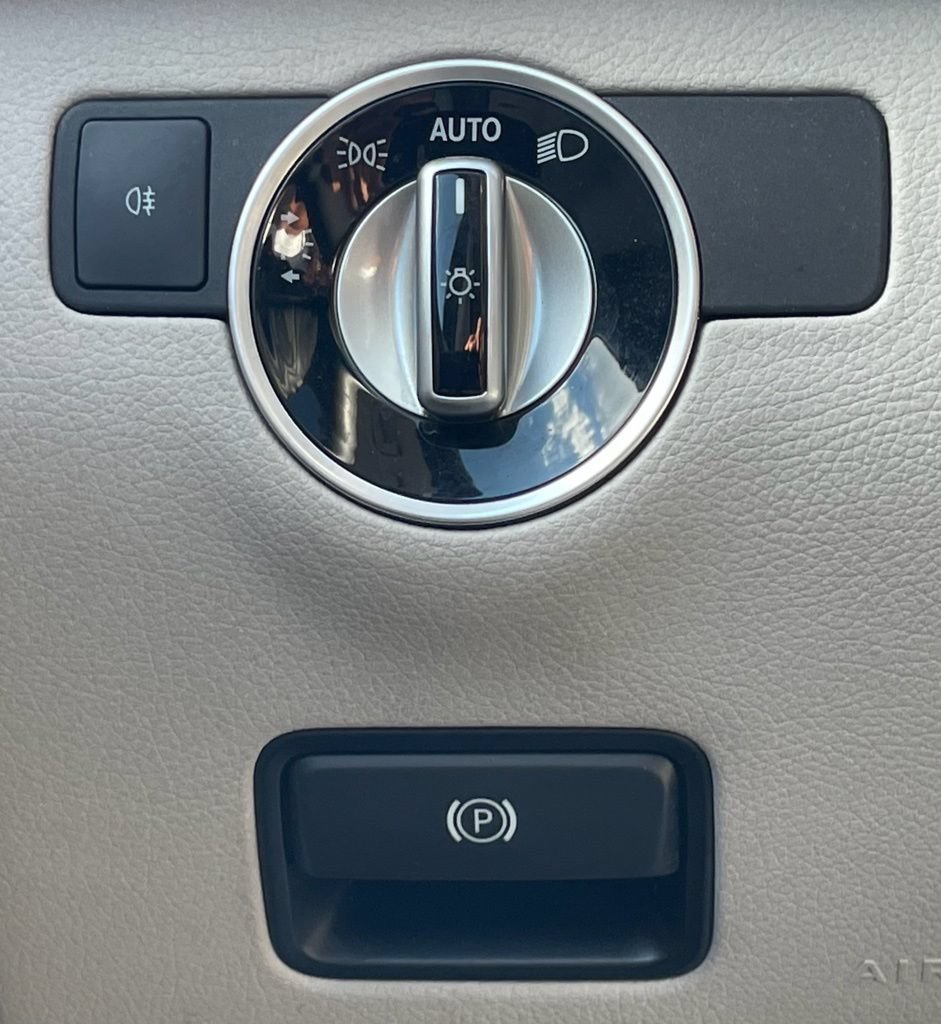 Used 2015 Mercedes-Benz ML 350 2WD w/ Premium 1 Package image 27