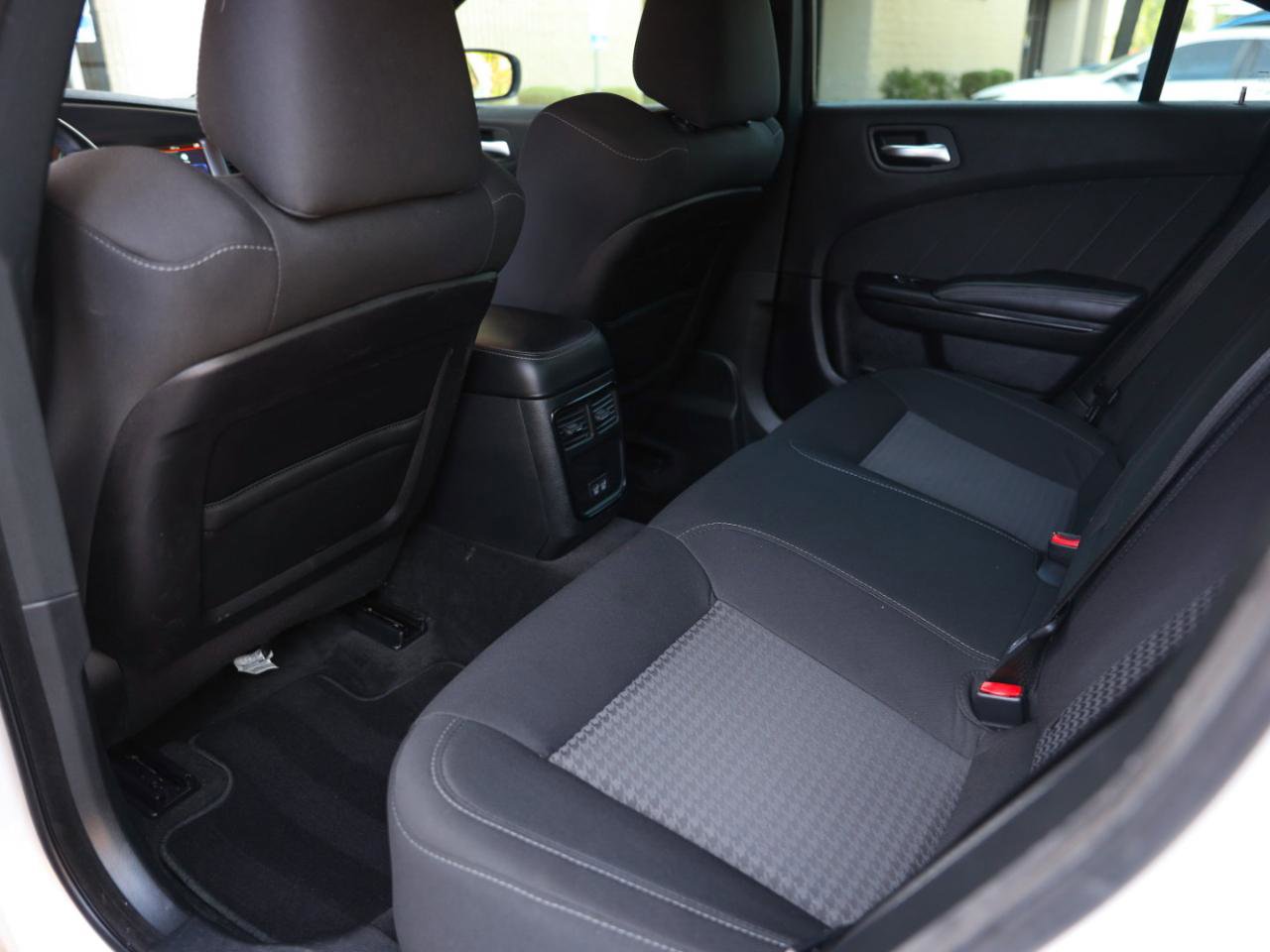 Used 2019 Dodge Charger R/T w/ Blacktop Package RWD image 32