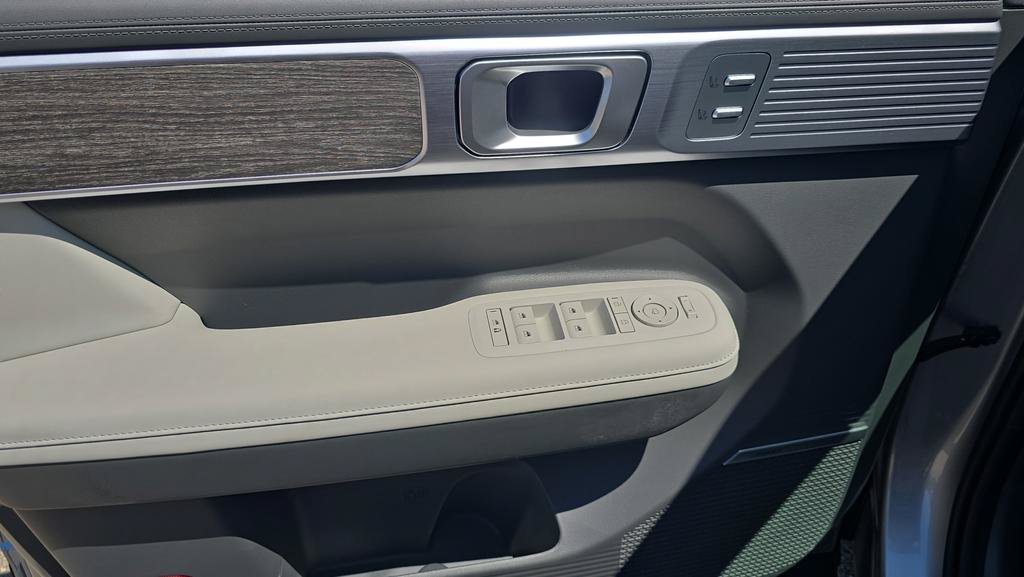 New 2026 Hyundai Santa Fe Calligraphy AWD/4WD image 14