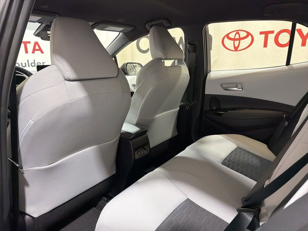 Used 2026 Toyota Corolla SE image 19