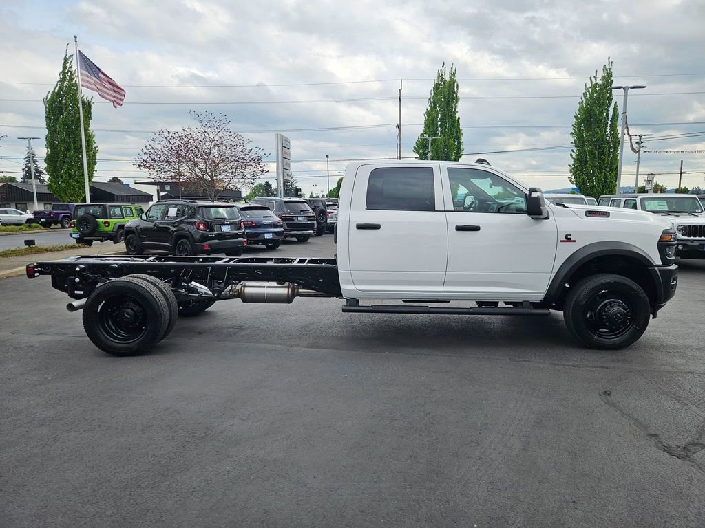 New 2026 RAM 5500 Tradesman AWD/4WD image 7
