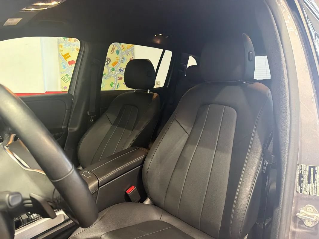 Used 2022 Mercedes-Benz GLB 250 4MATIC image 56