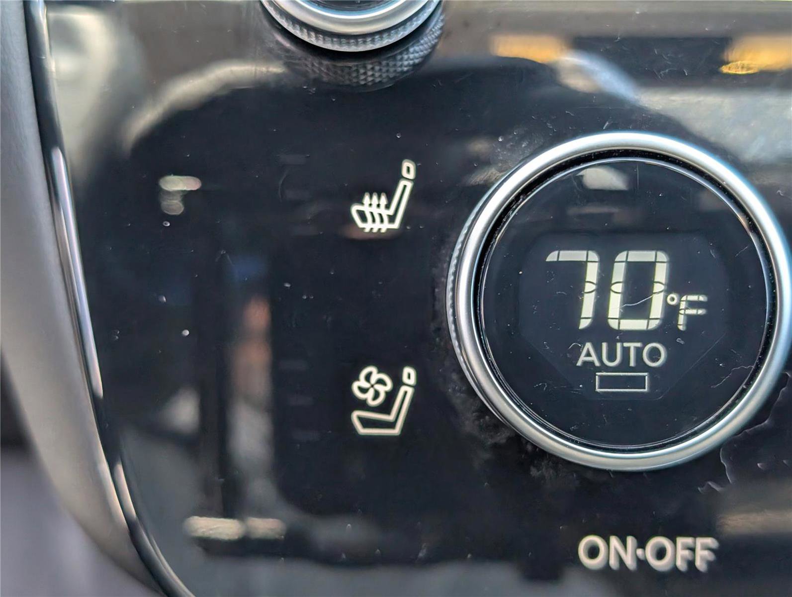 Used 2023 INFINITI QX60 Luxe w/ Cargo Package image 31