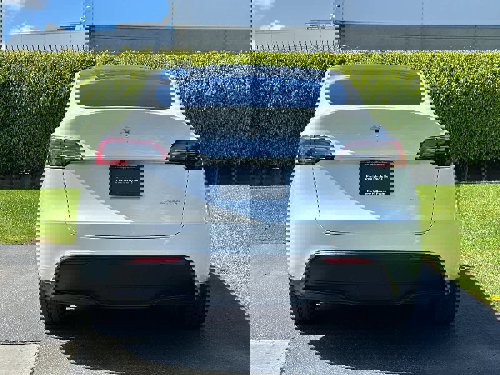 Used 2024 Tesla Model Y Long Range image 7