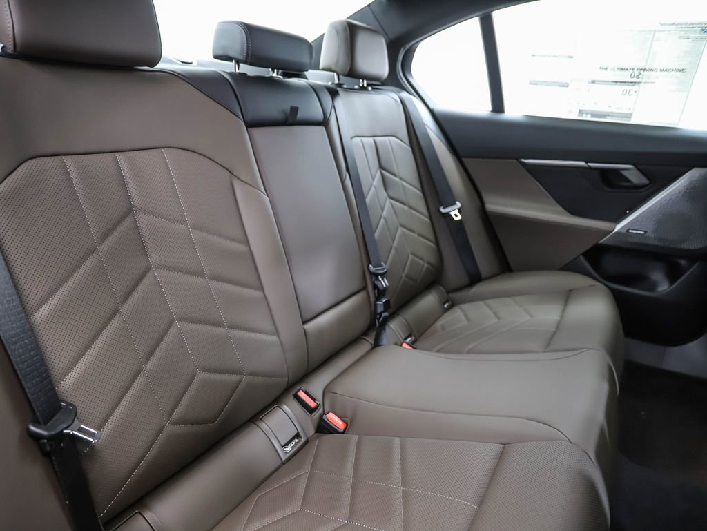 Certified 2025 BMW 530i xDrive w/ Premium Package image 26