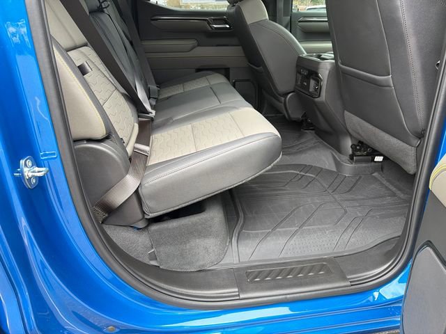 Used 2023 Chevrolet Silverado 1500 ZR2 w/ Technology Package image 15