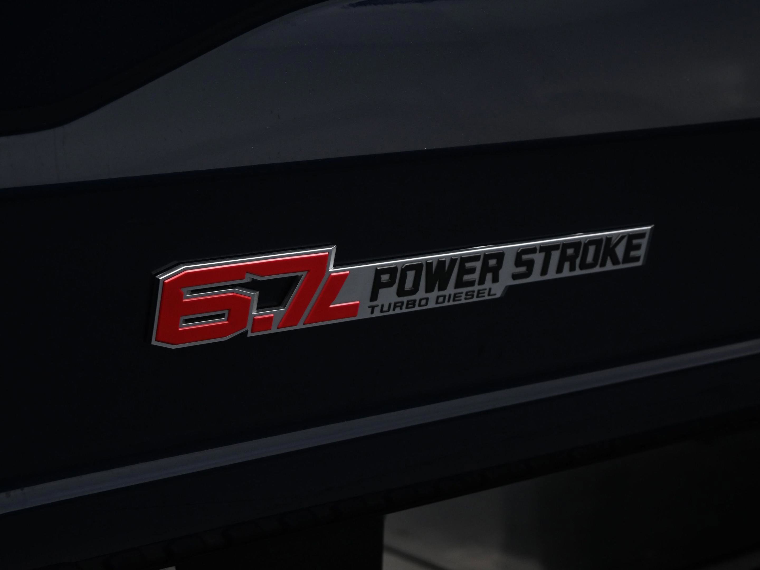 Used 2025 Ford F450 XLT w/ 360-Degree Camera Package image 14