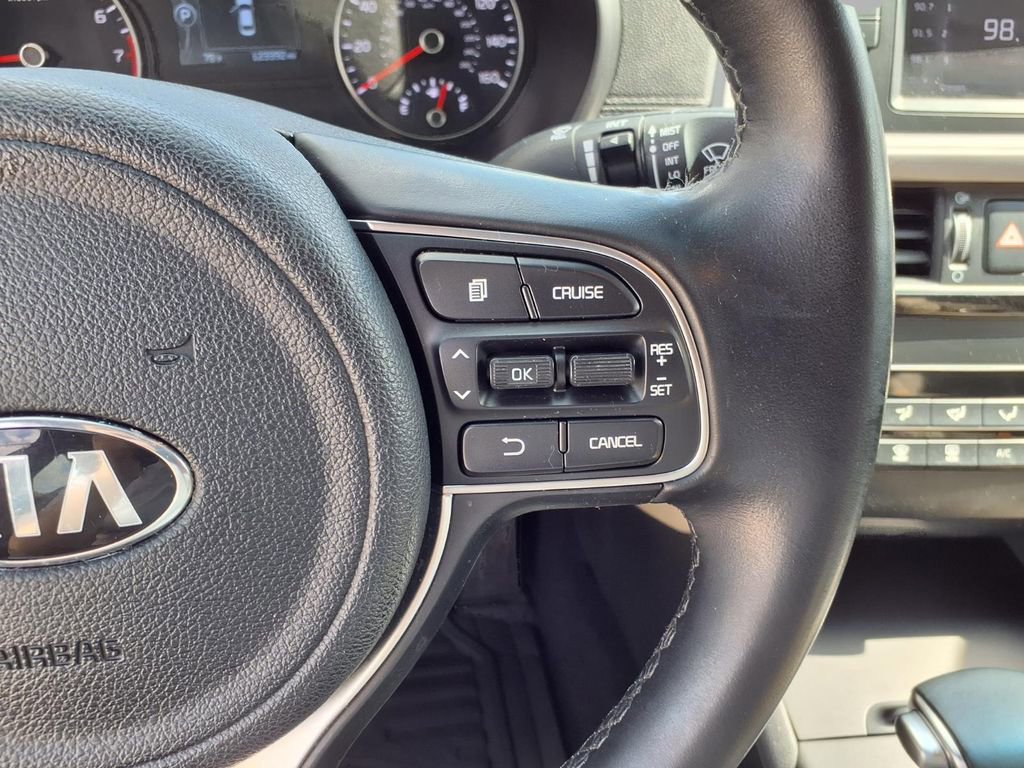Used 2017 Kia Optima LX image 15