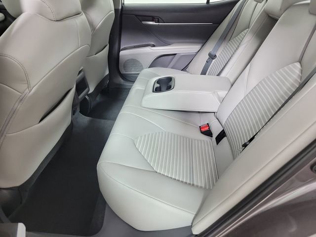 Used 2024 Toyota Camry SE FWD image 12
