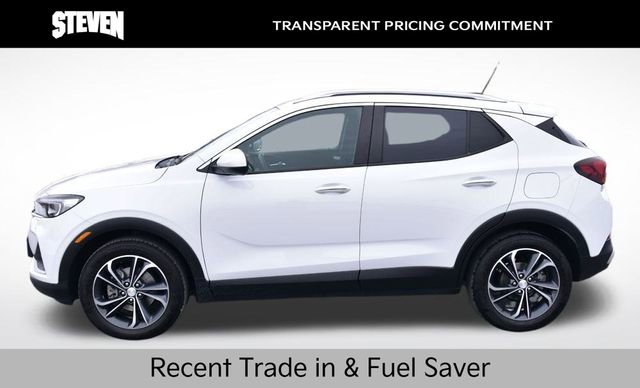 Used 2022 Buick Encore GX Select image 2