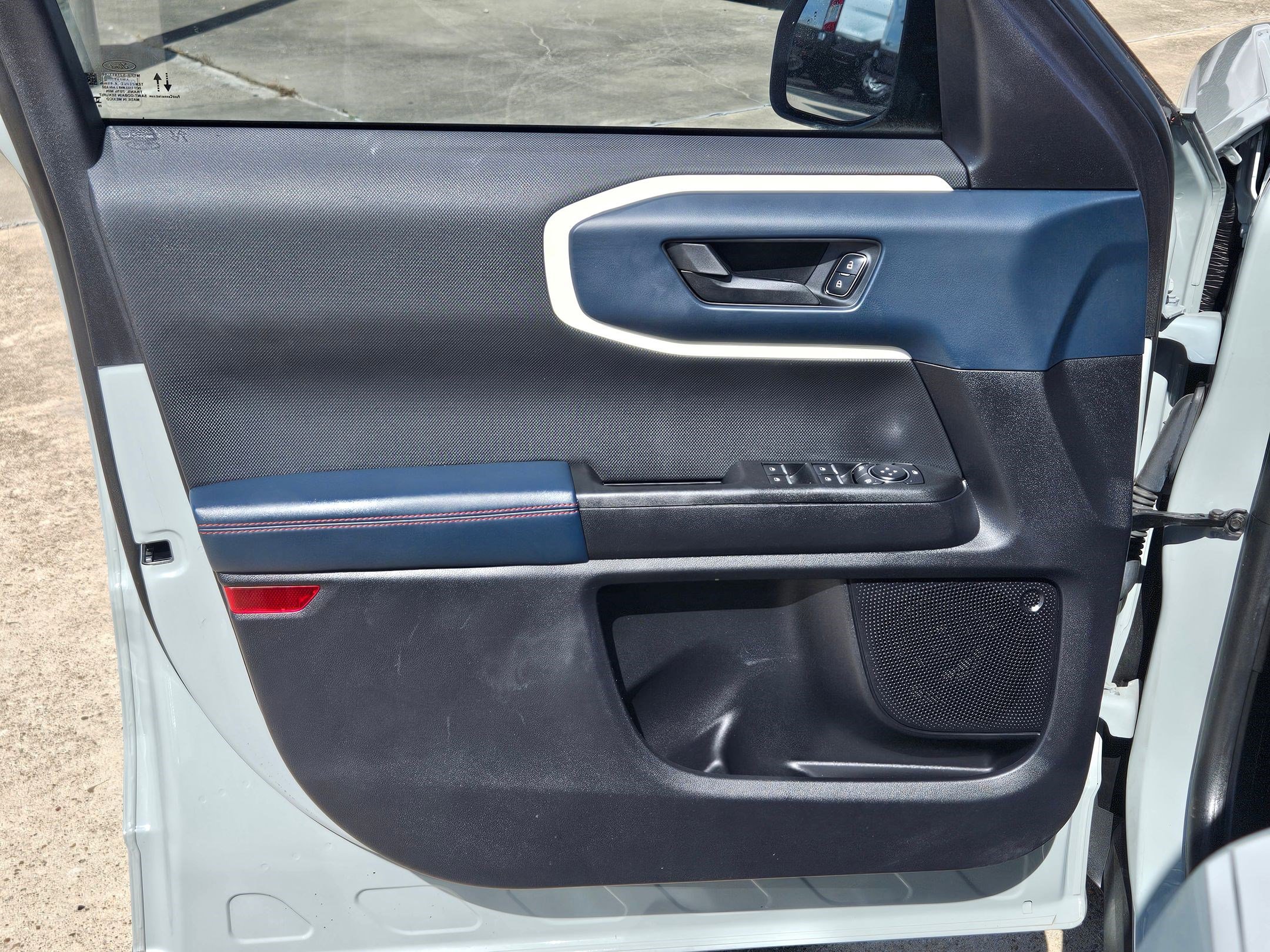 Used 2023 Ford Bronco Sport Heritage w/ Heritage Convenience Package image 13