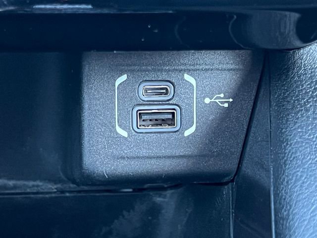 Used 2023 Jeep Compass Sport image 25