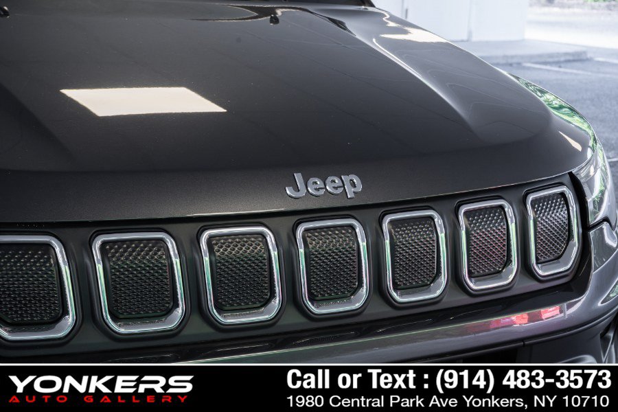 Used 2022 Jeep Compass Latitude AWD/4WD image 41