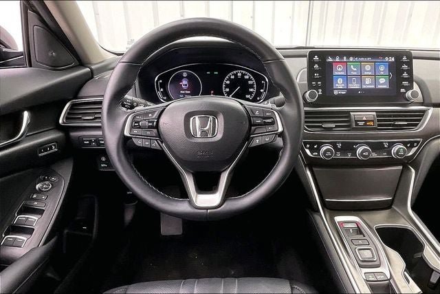 Used 2019 Honda Accord Touring image 5