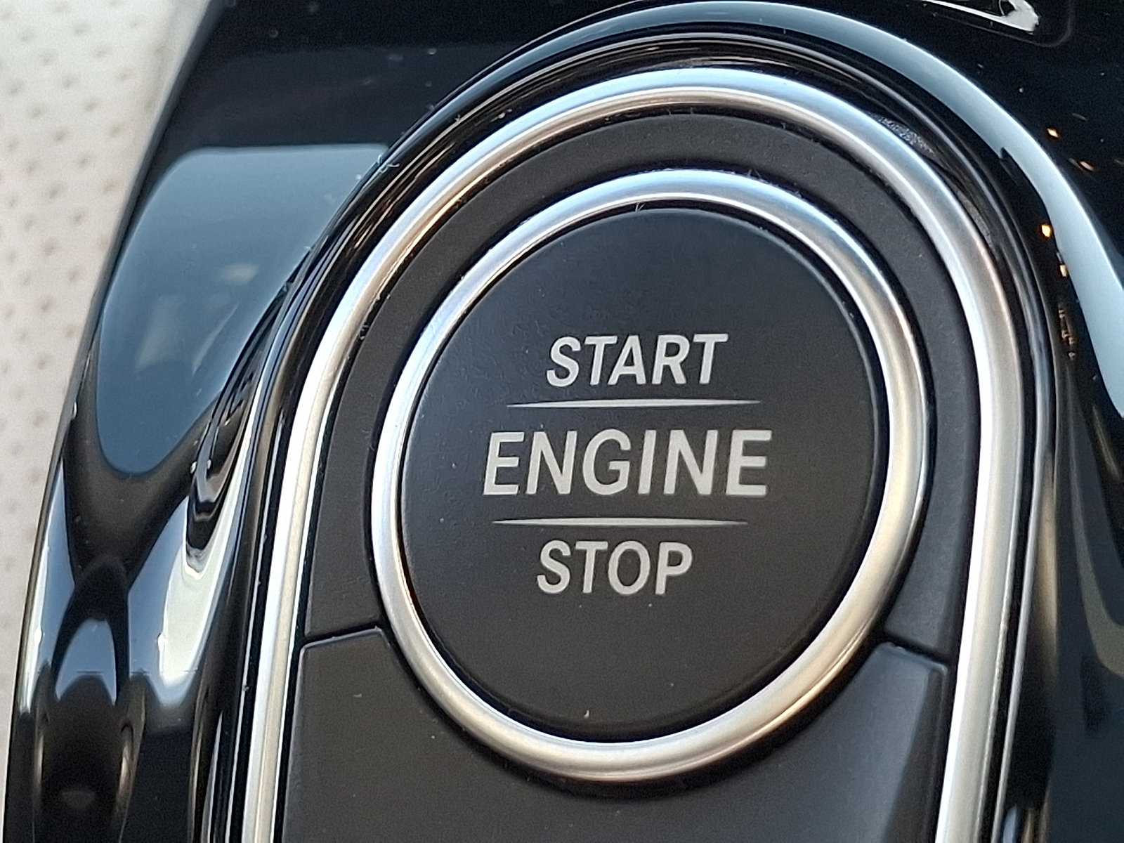 Used 2020 Mercedes-Benz CLA 250 4MATIC image 23