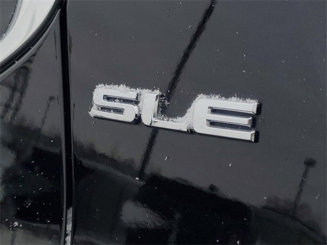 Used 2019 GMC Acadia SLE w/ Driver Alert Package I image 10