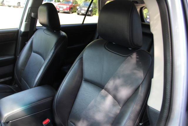 Used 2018 Subaru Outback 2.5i Limited AWD/4WD image 19