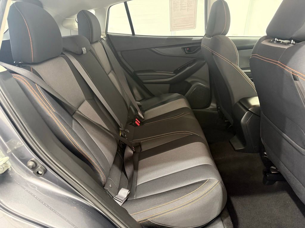 Used 2021 Subaru Crosstrek 2.0i Premium image 23