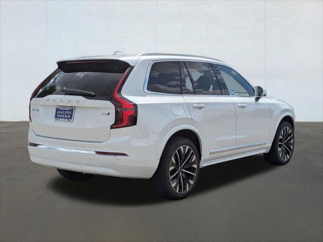 New 2026 Volvo XC90 B6 Plus w/ Protection Package AWD/4WD image 2