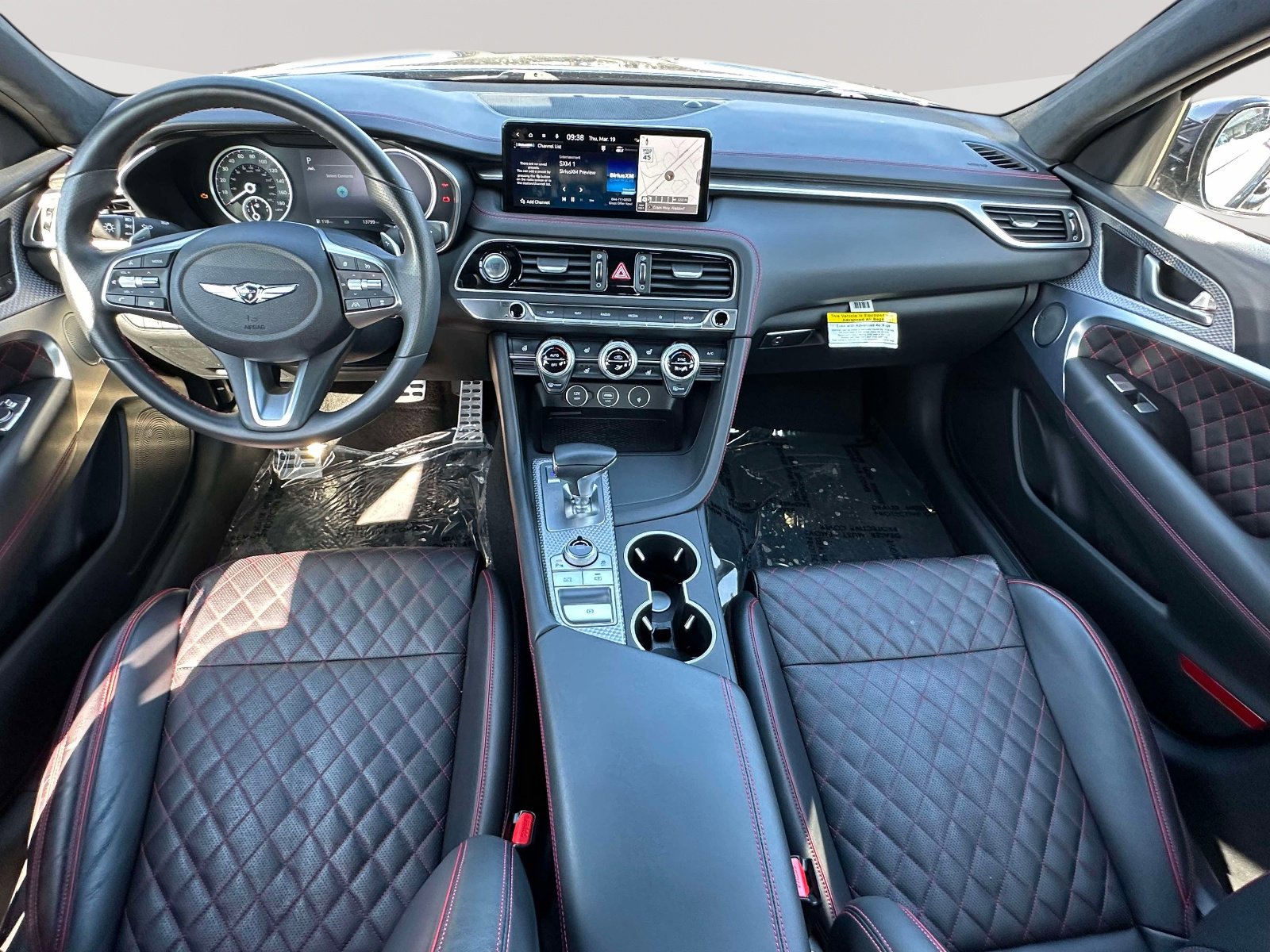 Used 2023 Genesis G70 3.3T w/ Sport Prestige Package image 7