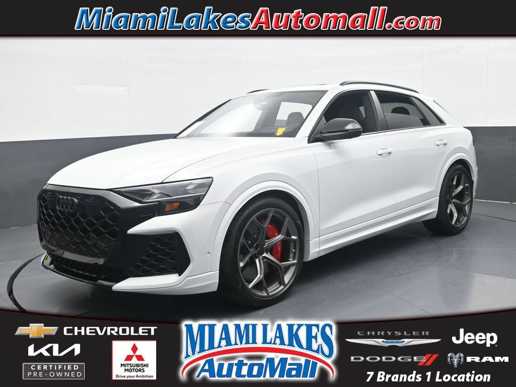 Used 2026 Audi RS Q8 performance