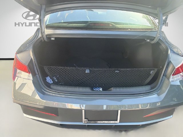 New 2026 Hyundai Elantra SE FWD image 25