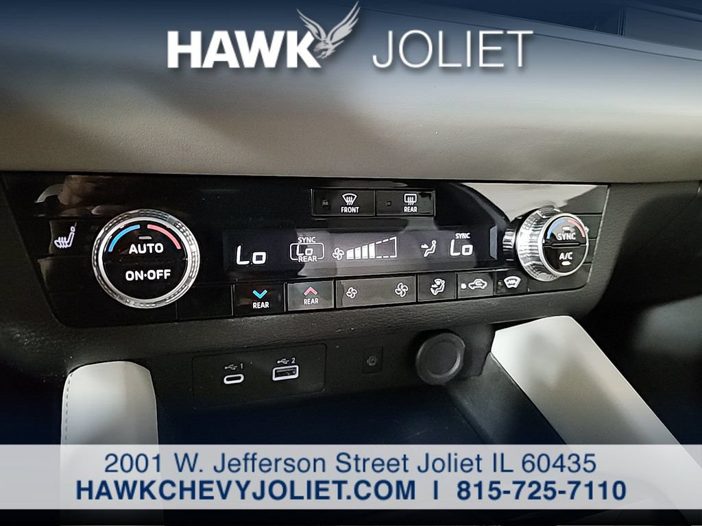 Used 2023 Mitsubishi Outlander SEL AWD/4WD image 17