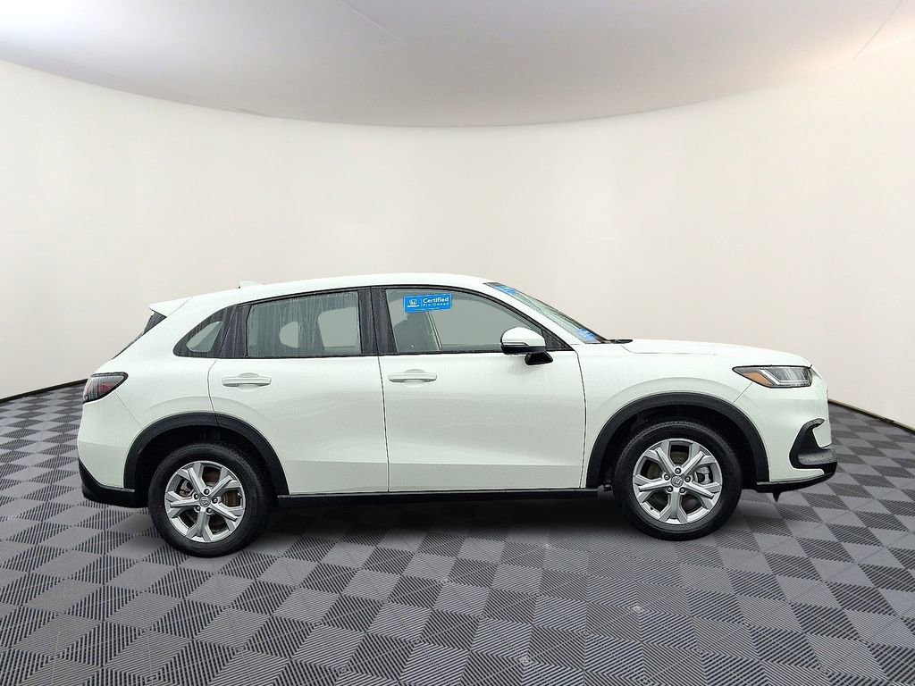 Used 2025 Honda HR-V LX image 10