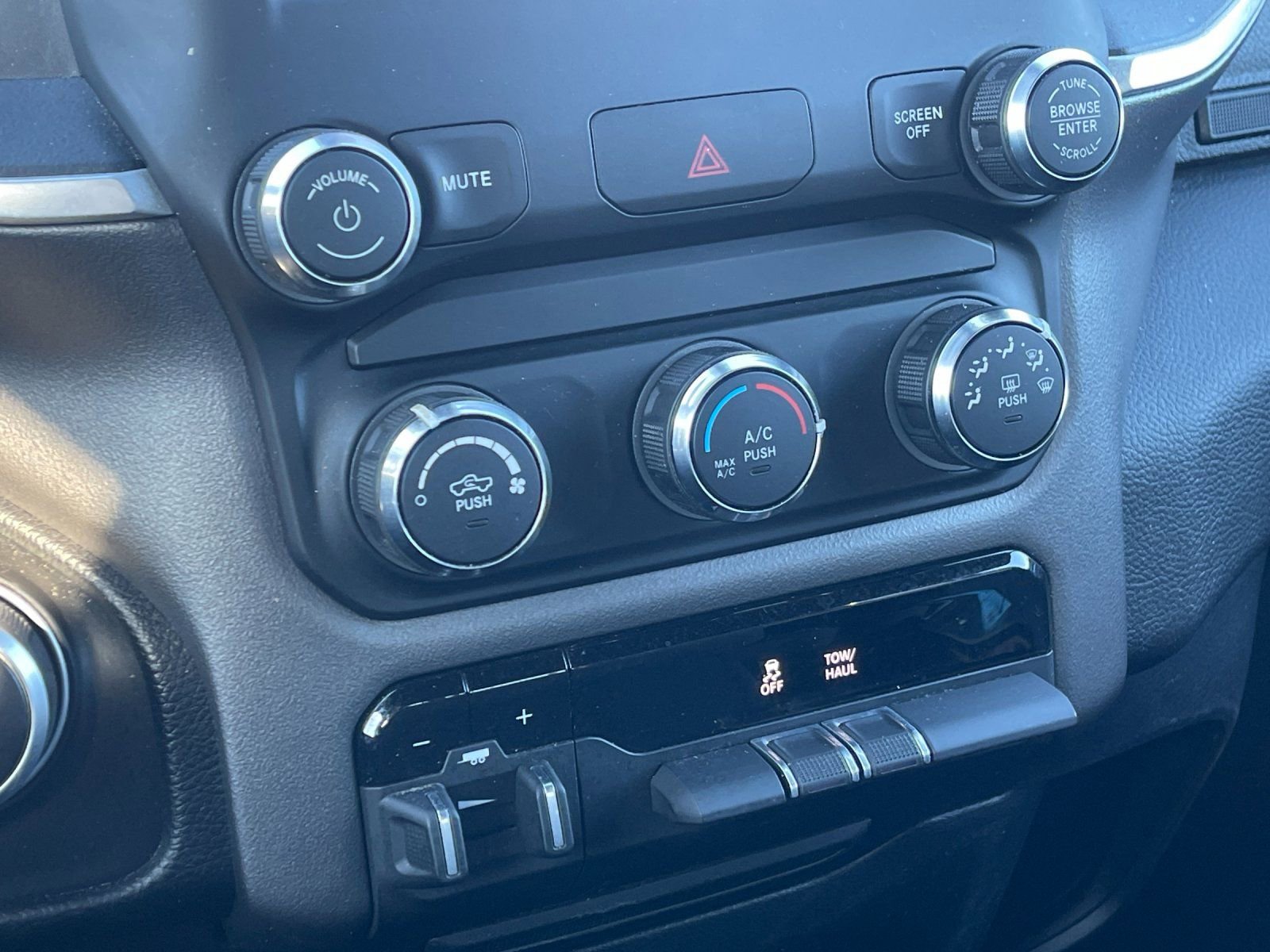 Used 2022 RAM 1500 Big Horn image 21