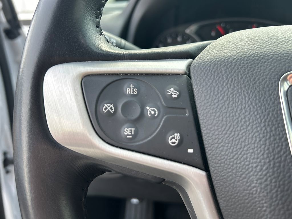 Certified 2021 GMC Terrain SLT image 18