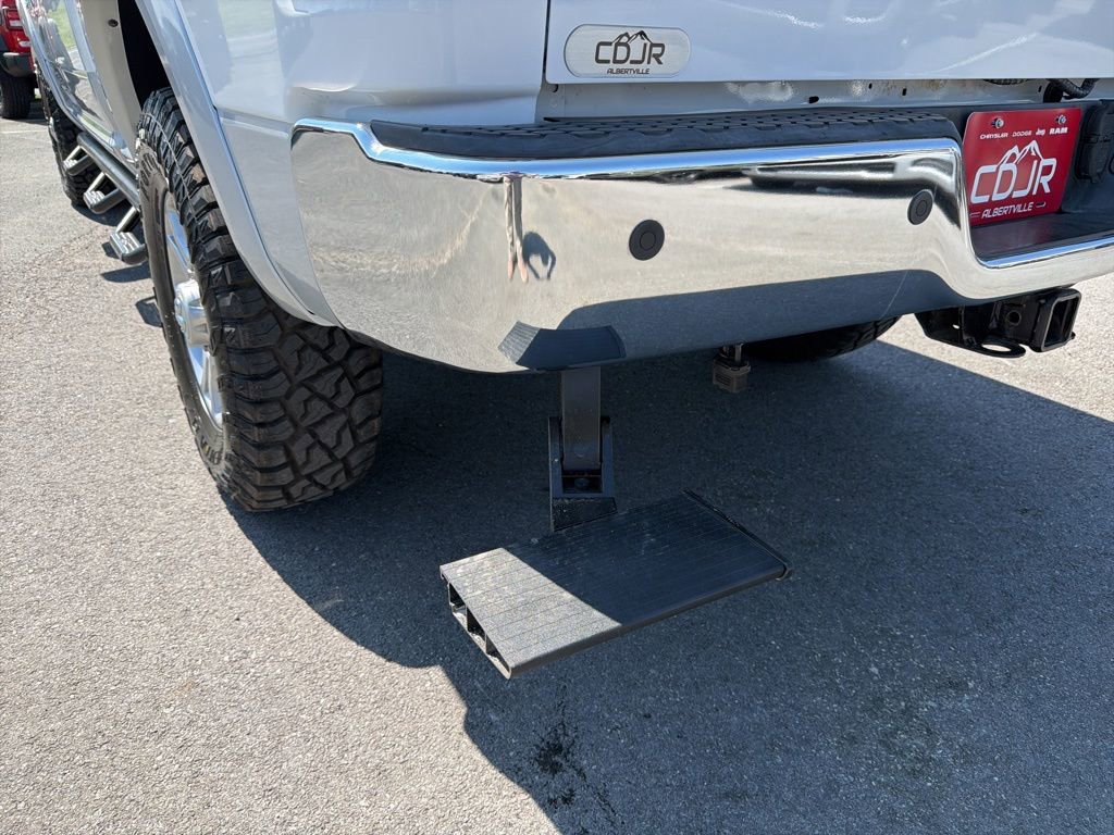 Used 2015 RAM 2500 Laramie w/ Protection Group image 16
