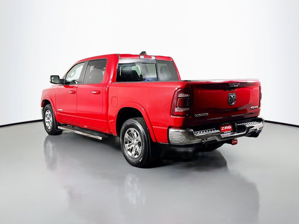 Used 2022 RAM 1500 Laramie AWD/4WD image 3