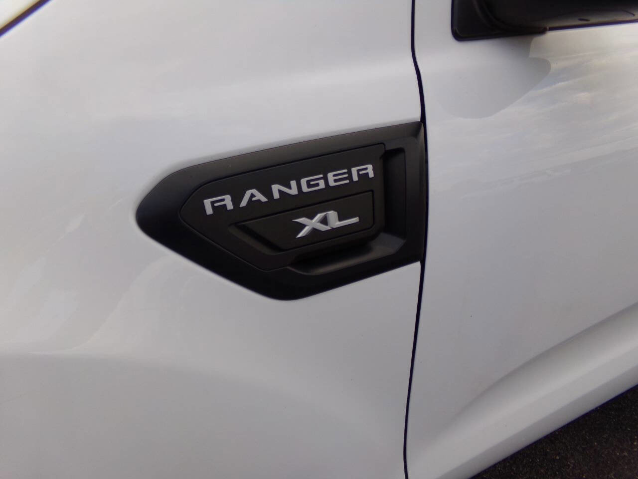 Used 2019 Ford Ranger XL w/ Equipment Group 101A Mid image 26