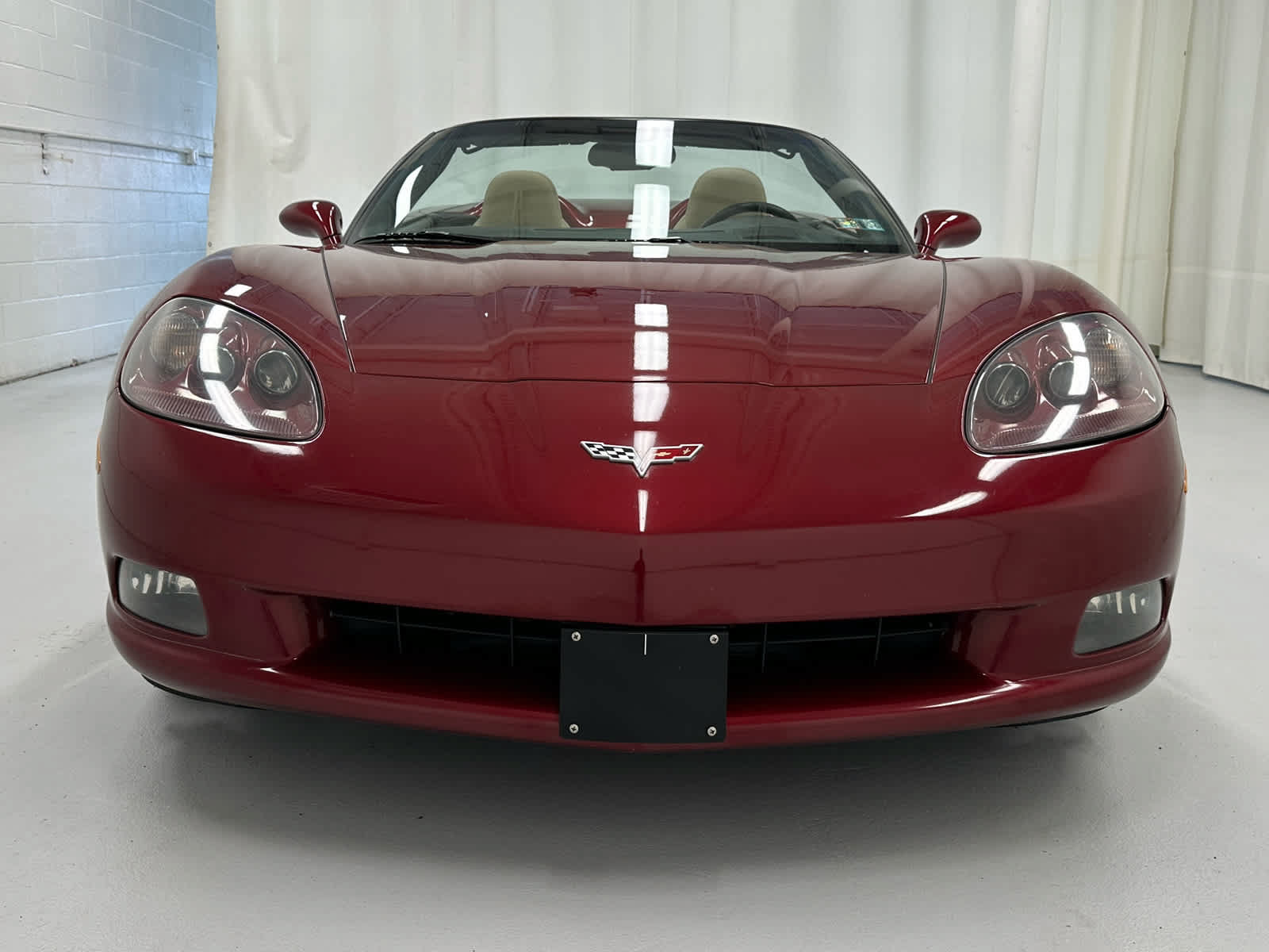 Used 2006 Chevrolet Corvette Convertible w/ Preferred Equipment Group RWD image 5