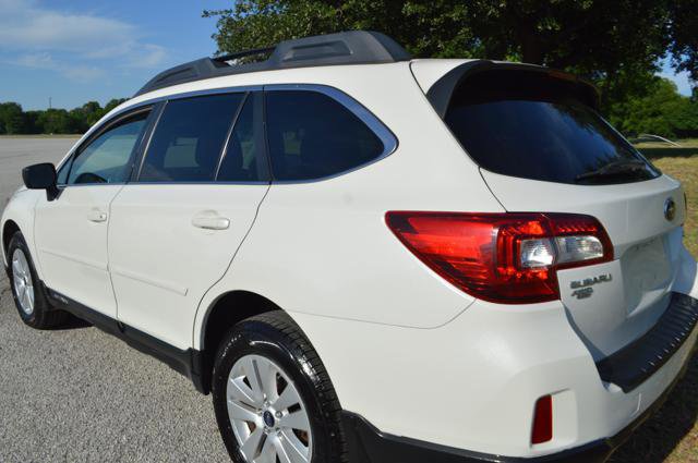 Used 2015 Subaru Outback 2.5i Premium AWD/4WD image 4