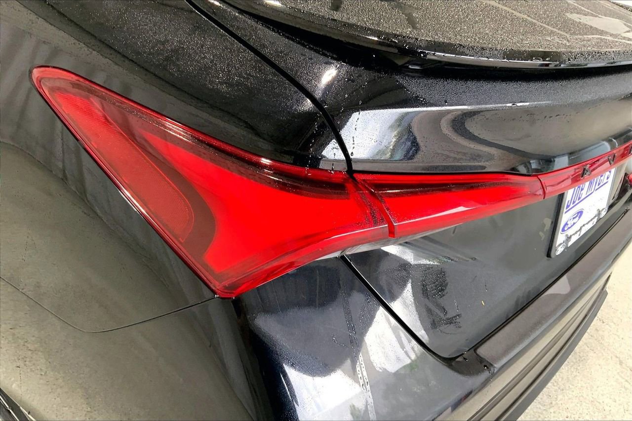 Used 2021 Toyota Avalon TRD image 13