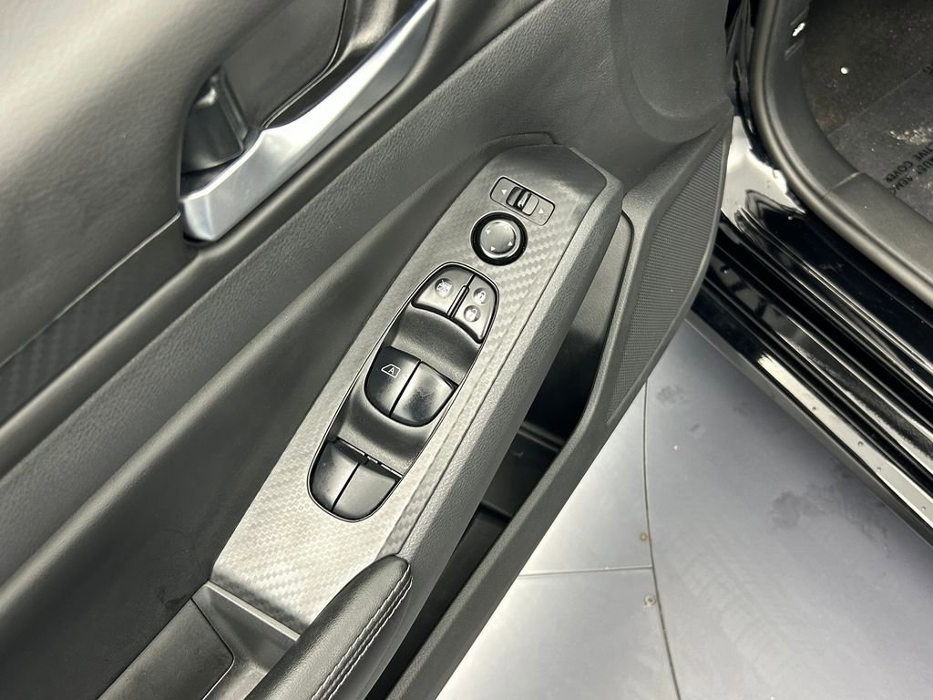 Used 2024 Nissan Altima 2.5 SV image 49