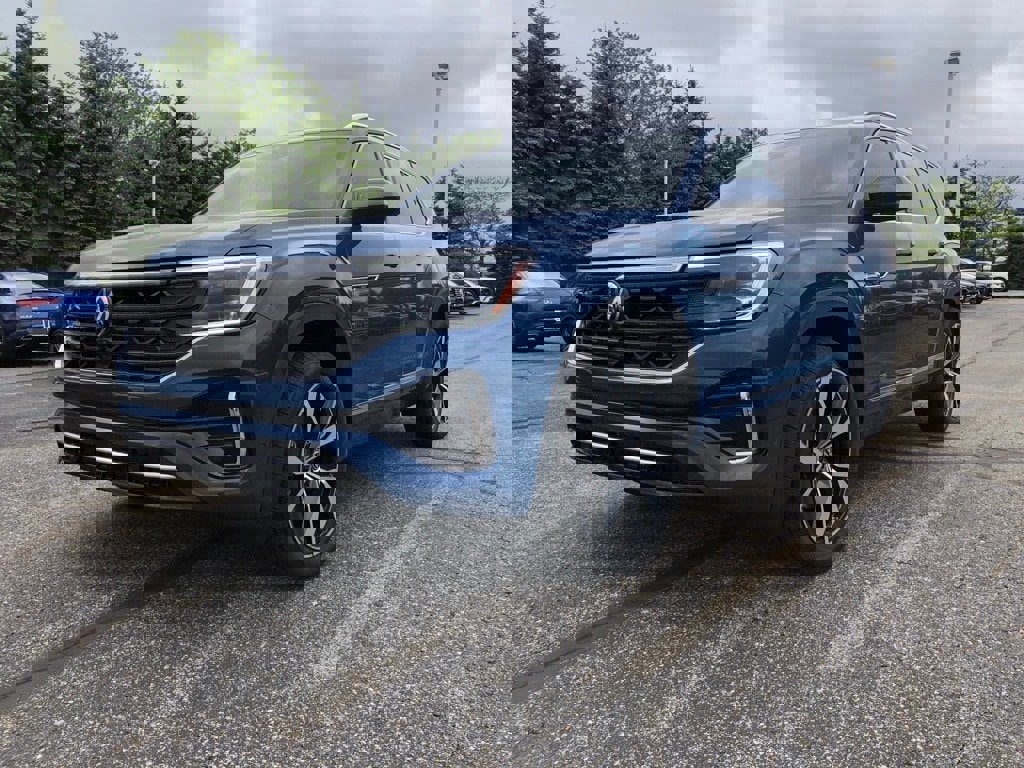 New 2025 Volkswagen Atlas SEL Premium R-Line image 3