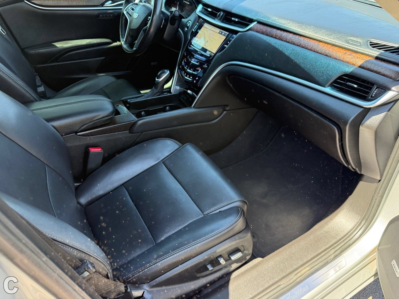 Certified 2018 Cadillac XTS Luxury AWD/4WD image 29