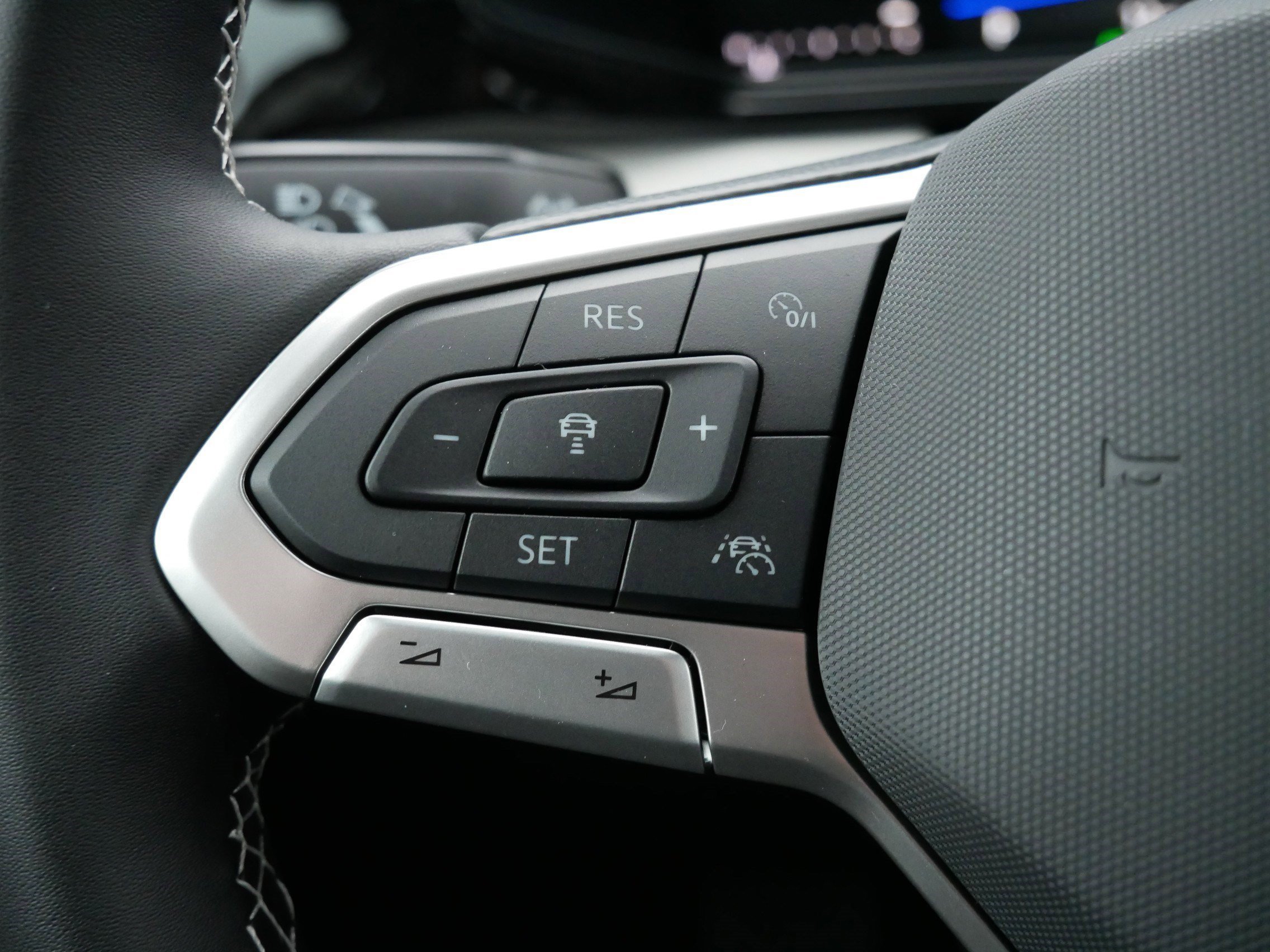New 2026 Volkswagen Taos S FWD image 9